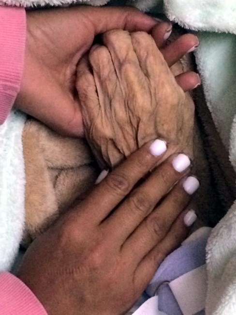 Obituary of Sra. María Rosa Garayua Méndez