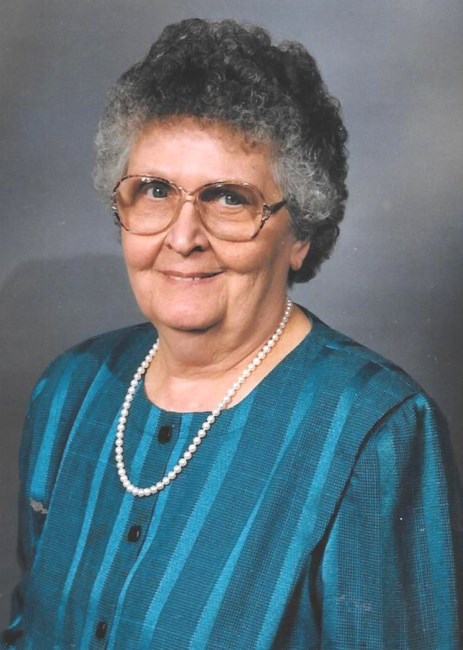 Obituary of Geraldine E Smith