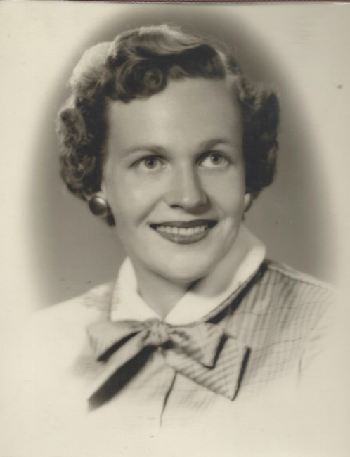 Obituario de Mrs. Florence MacKenzie (nee McMillan)