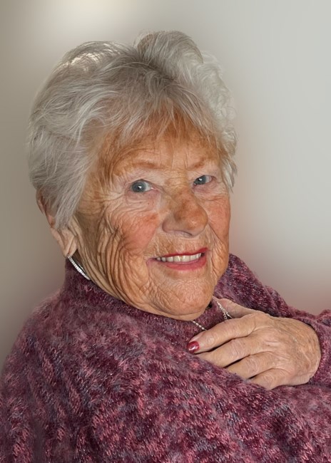 Obituary of Marilyn Vander Wiere