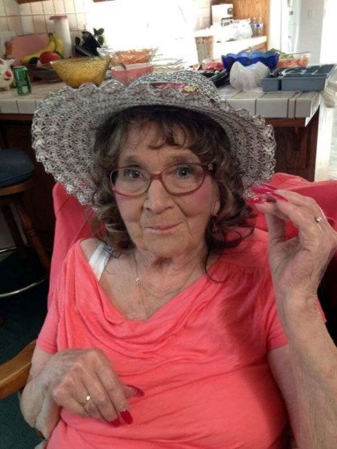 Avis de décès de Helen Louise (Cash) Roe "Petunia"