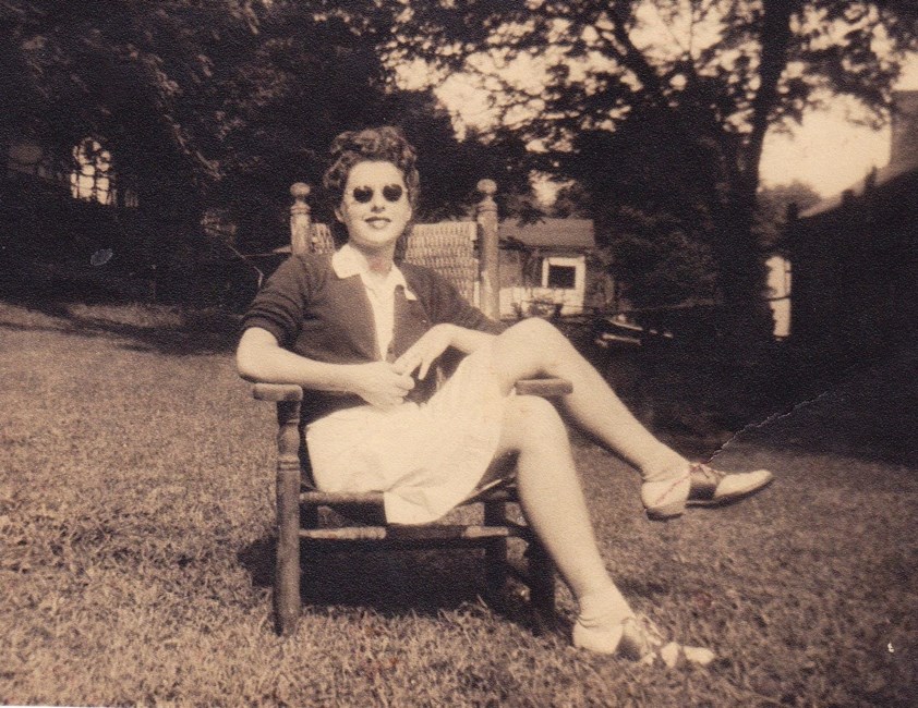 Obituary of Lillian Raynor