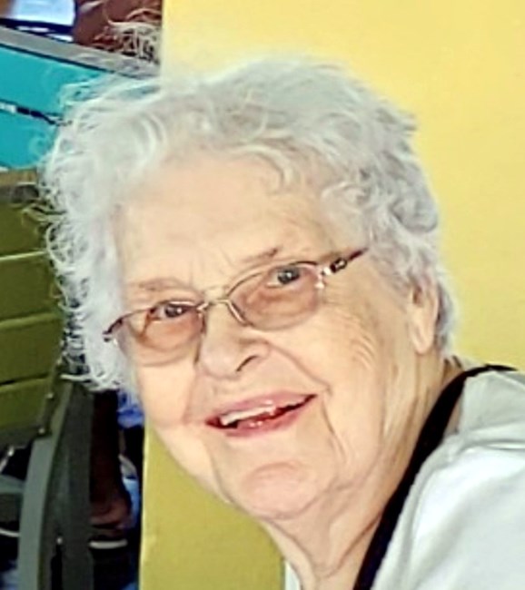 Avis de décès de Elaine Irene Pollard