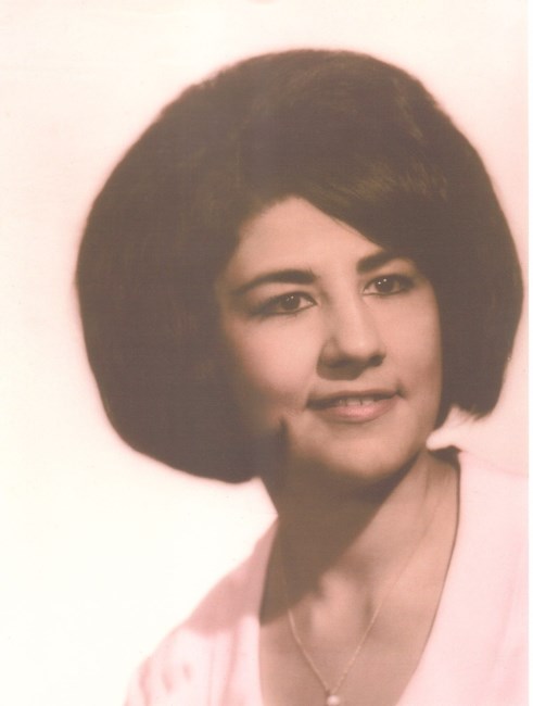 Obituary of Lollie Galvan