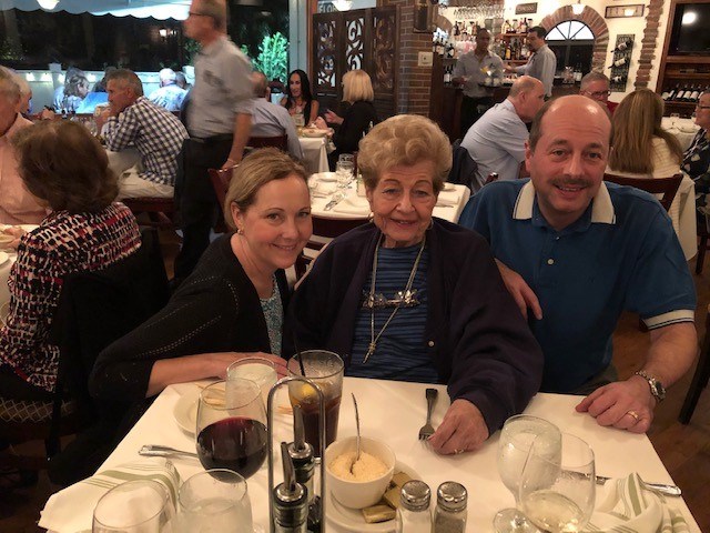 Obituary of Helen Rucker