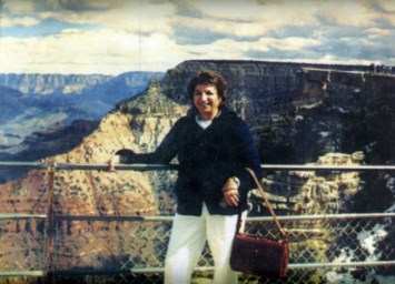 Obituary of Margaret R. (Minichillo) Briant