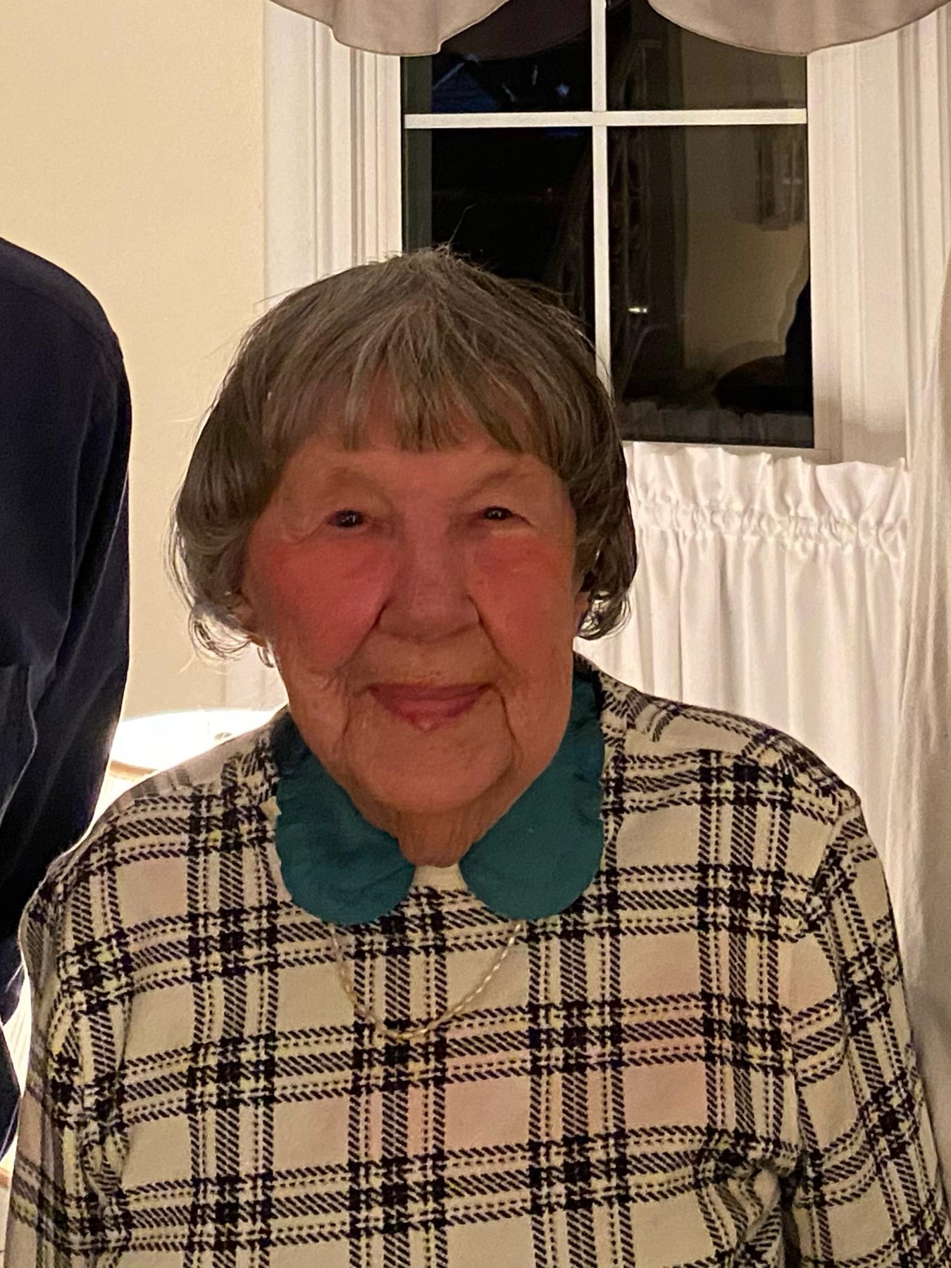 Obituary of Ruth Juneartist Wirth