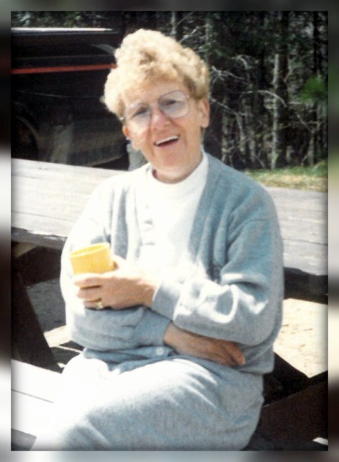 Obituario de Shirley Margaret Mackay