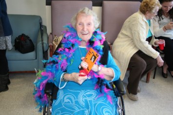 Obituary of Dorothy V. Holly