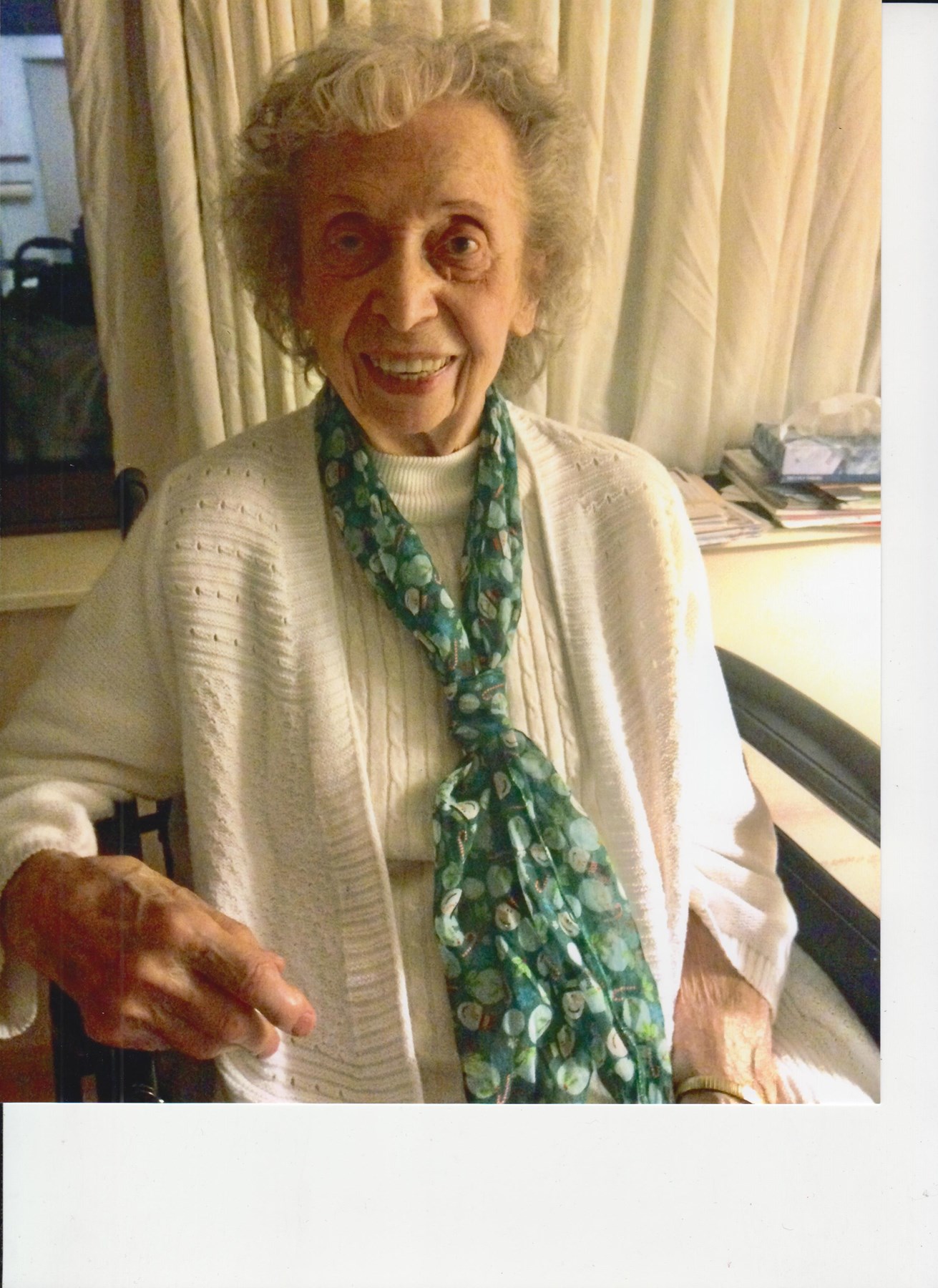 Obituary of Dorothy J. Starr