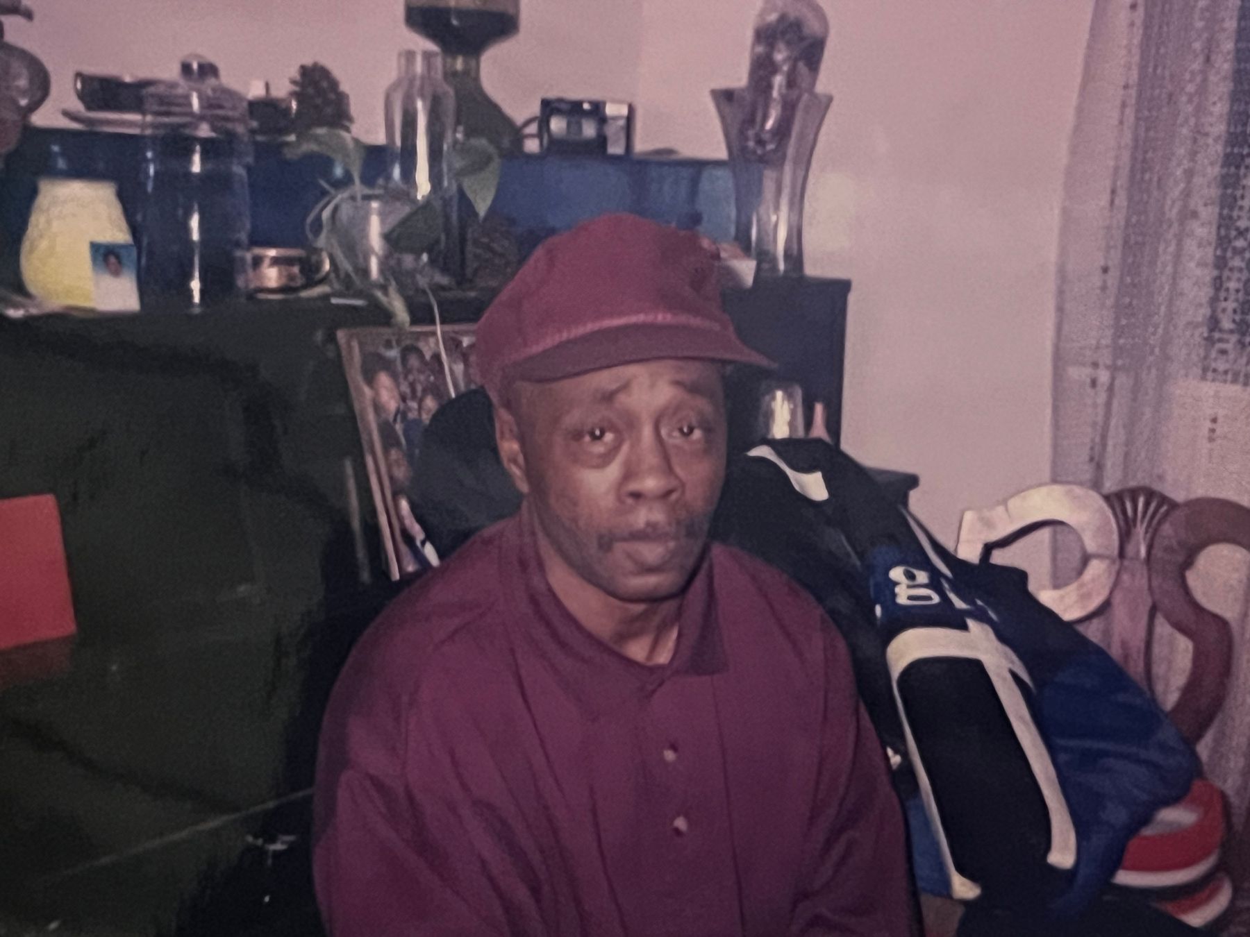 Obituary of Charles Earl Robertson