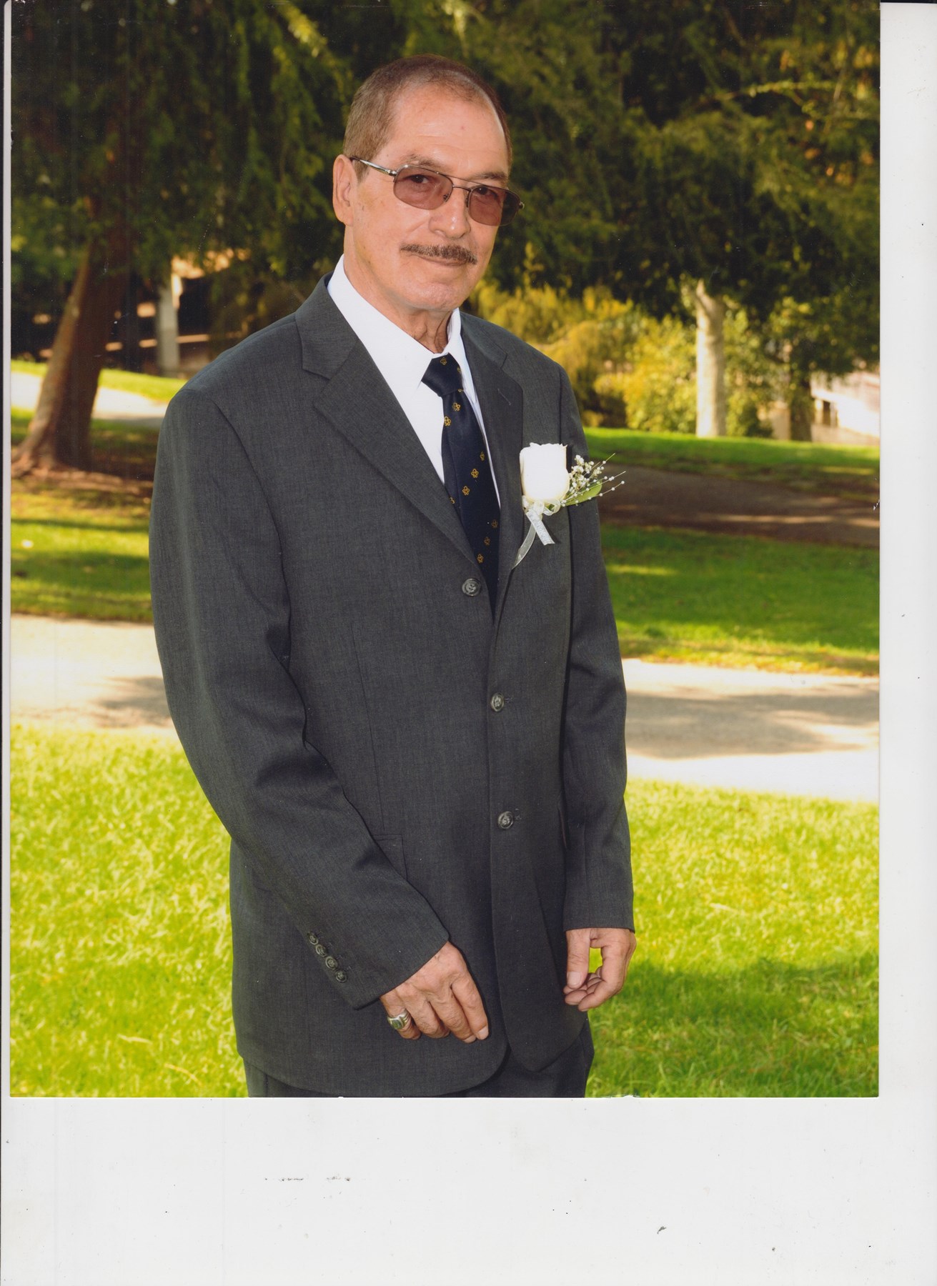 Obituario de Adolfo Rios