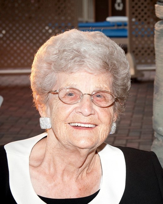 Obituario de Dolores L. Van Alystine