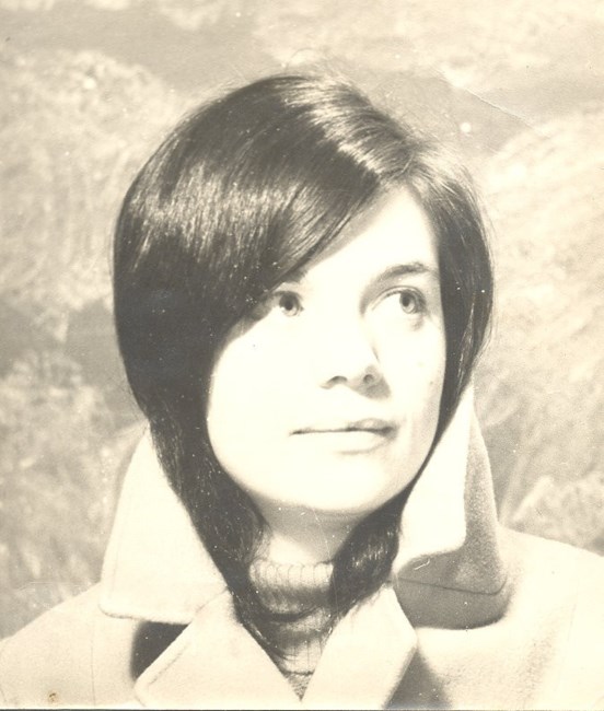 Obituary of Christina Castle