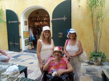 Obituary of Adela Roman Santos