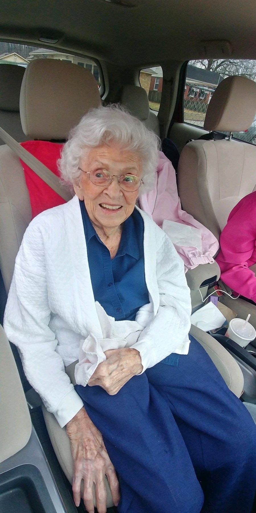 Obituario de Betty Lou Armstrong