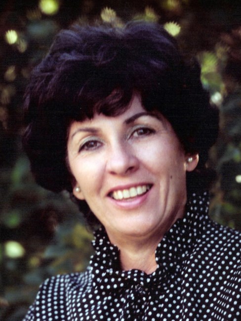 Obituary of Nadine "Dee" Mira Kaulman