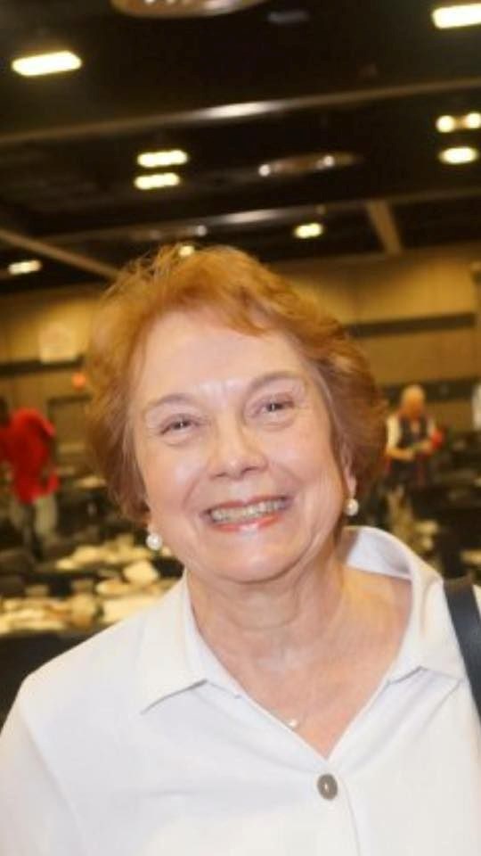 Obituary of Delores Lott McMillin