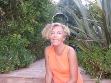 Obituary of Janet Christine Taylor Maroon