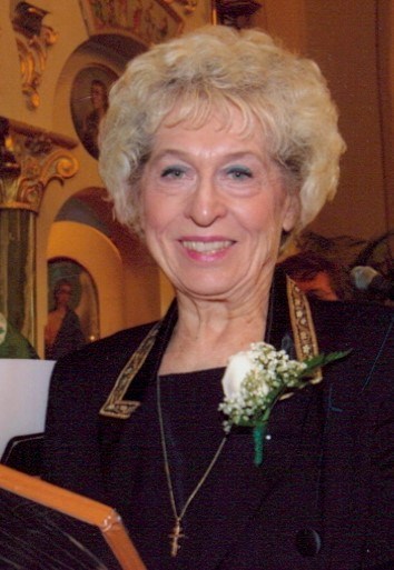 Obituary of Helen DeLandri