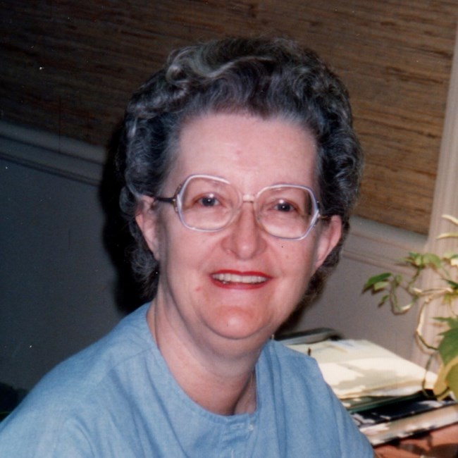 Obituary of Carolyn Wood Harmer
