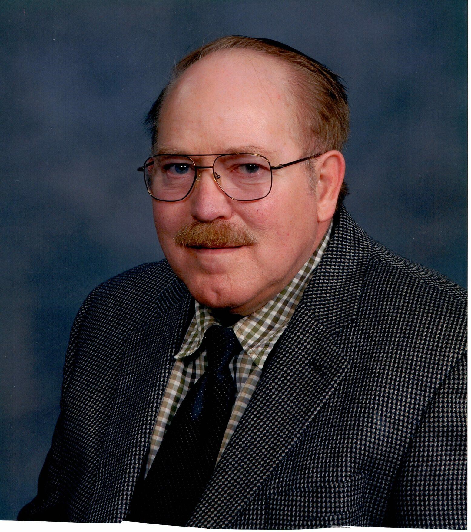 Obituary of William Eugene Wienzierl