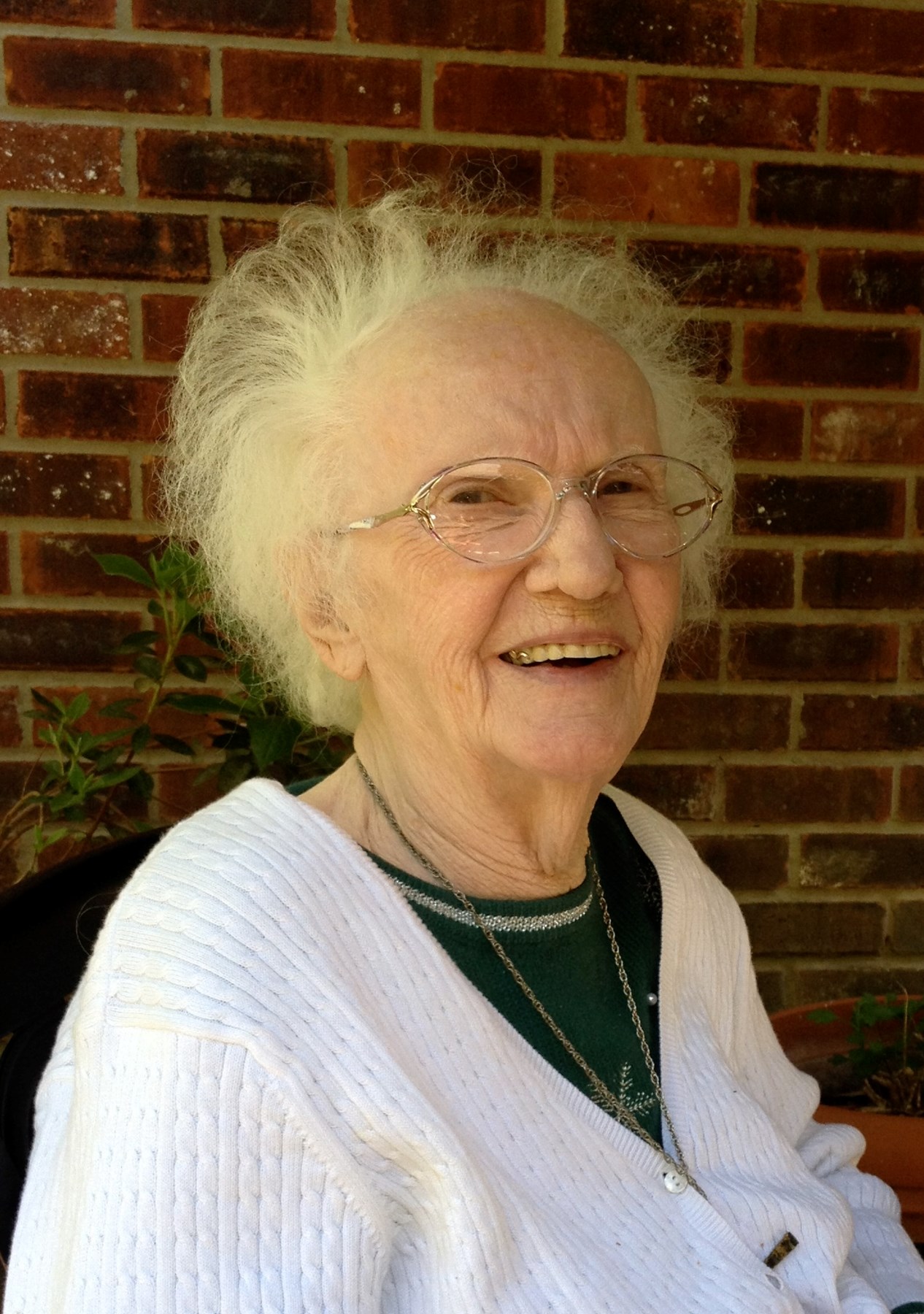 Obituary of Dell Allbritton Williams