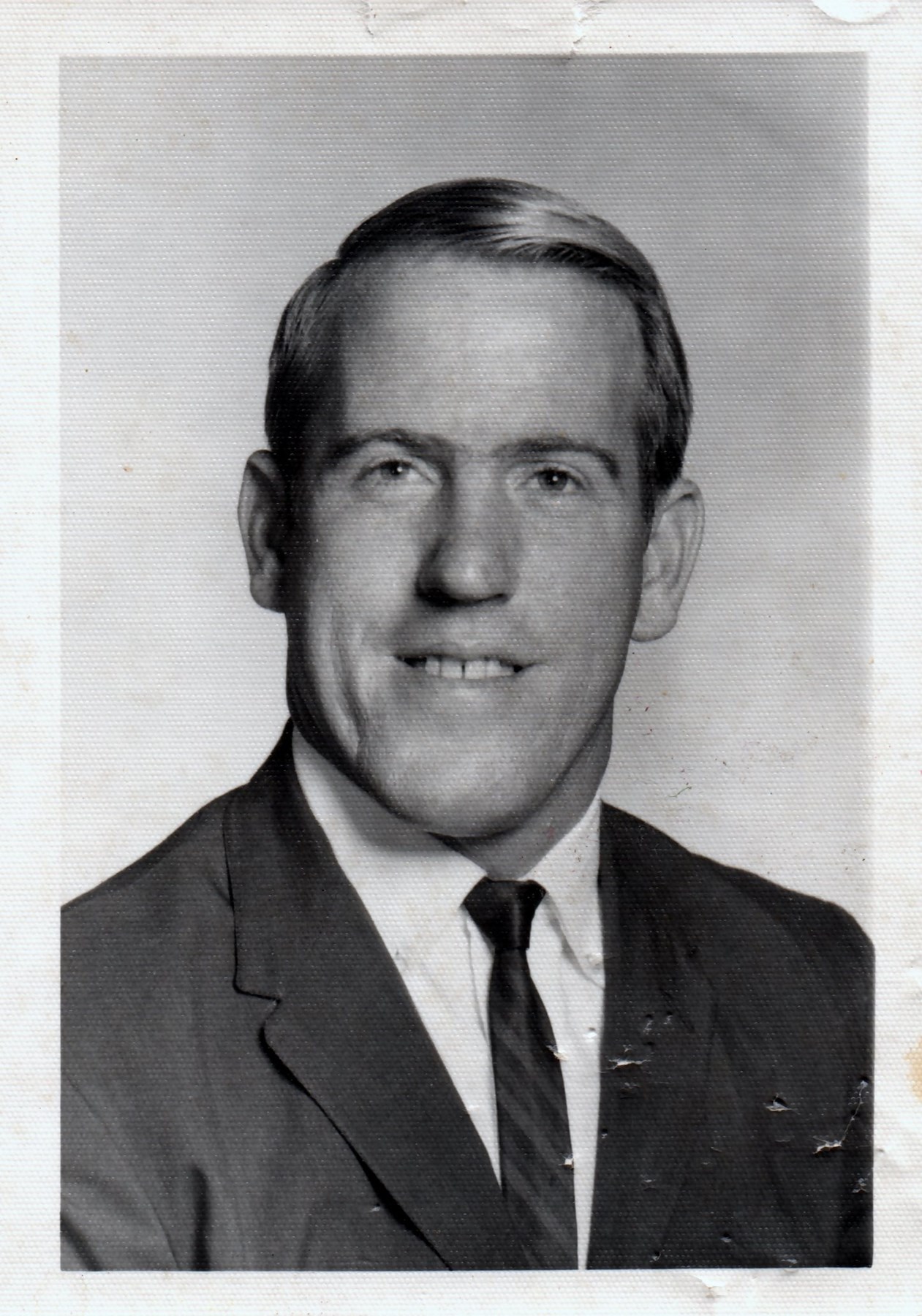 Obituary of Don Lindsey Hanna