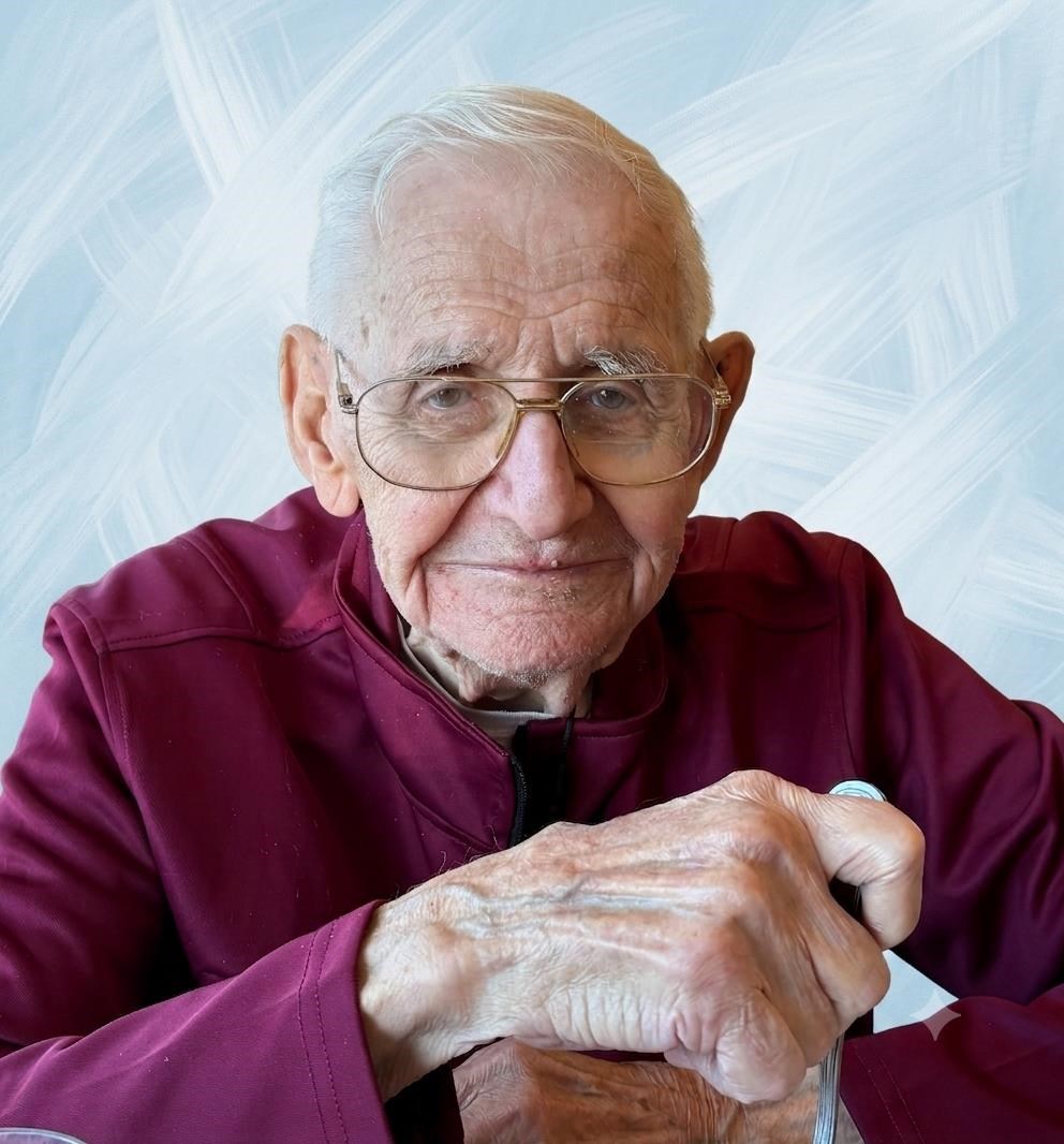 Obituary of Robert Norman Glackin