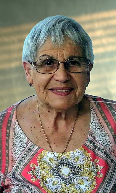 Obituary of Carmen M. Cruz