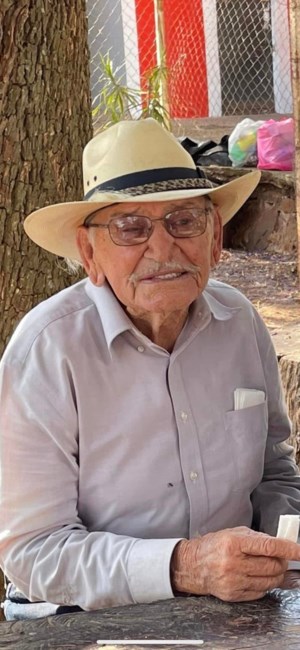 Obituary of Paul Gomez Islas