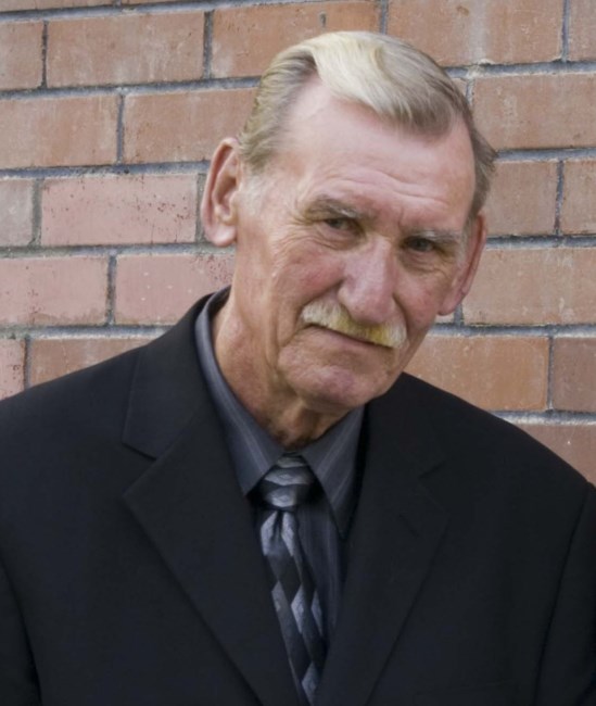 Obituary of Richard E. Ray Rich