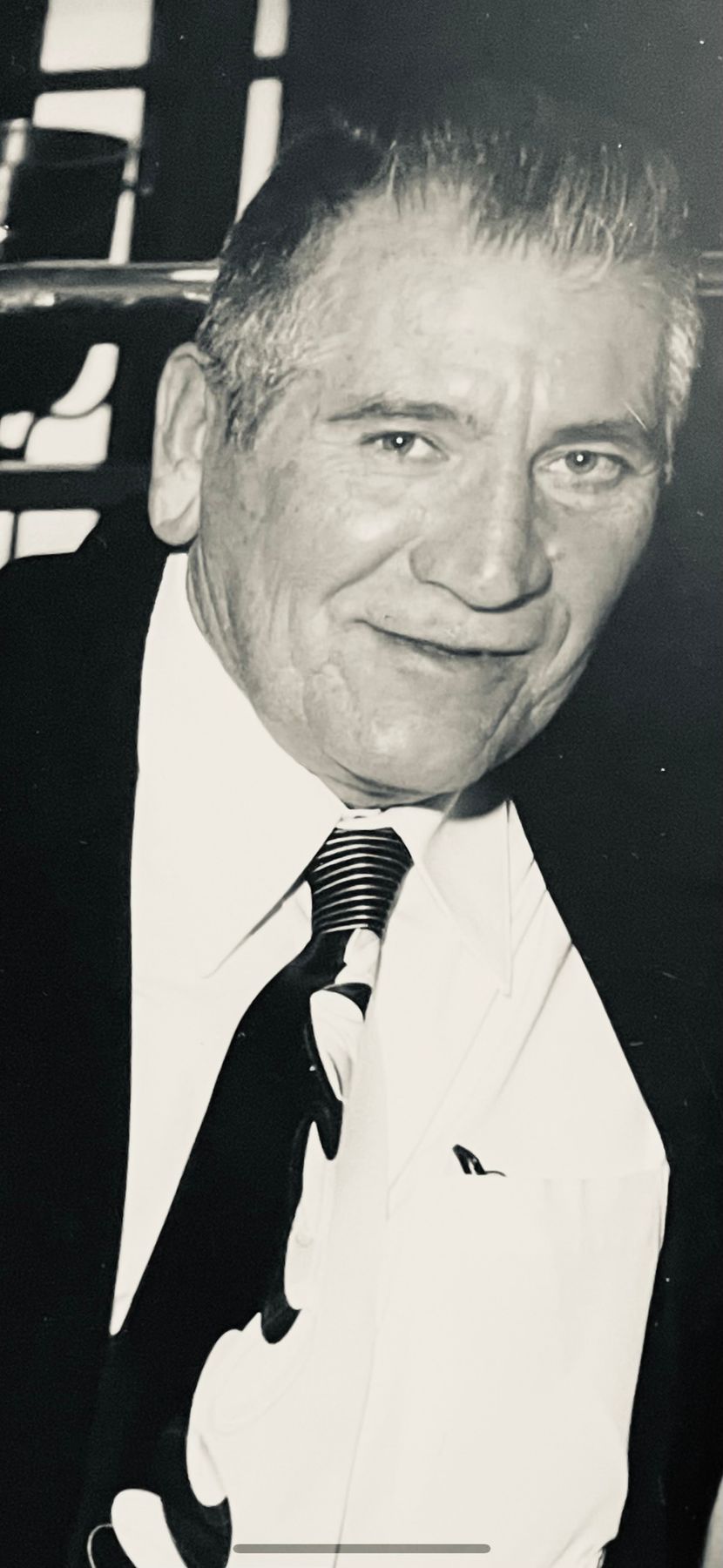 Obituary of Luis Jesus Triana