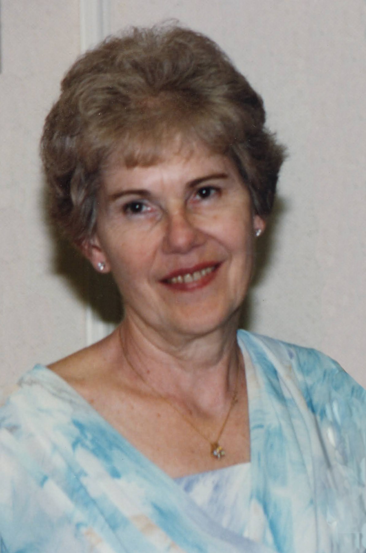 Obituary of Lois Ellen Marie Hughes