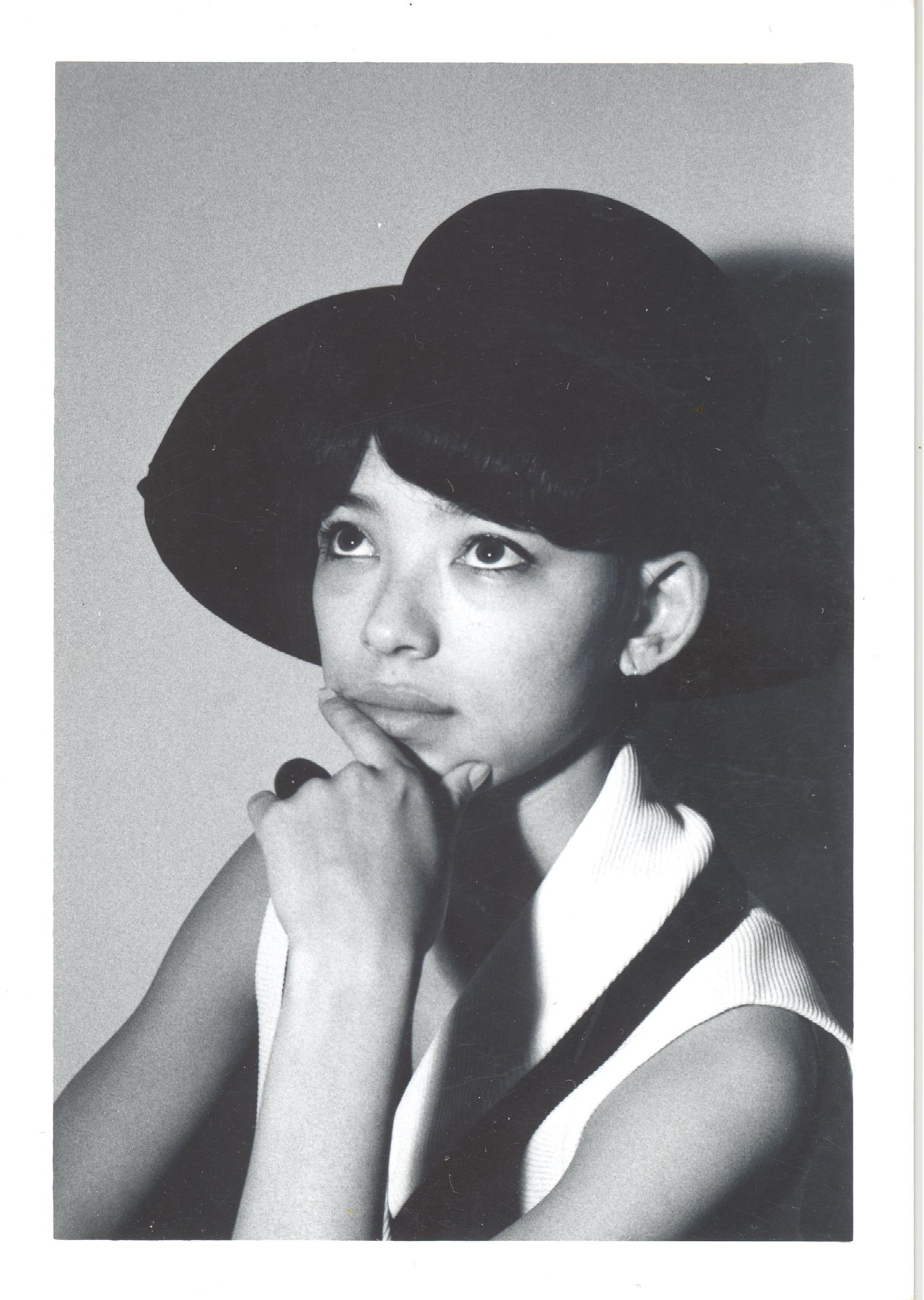 Obituary of Gee Lun White