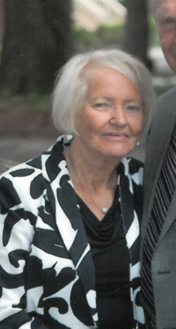 Obituary of Erika Magdalana Richard