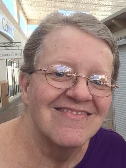 Obituary of Carol Sanders Naumann