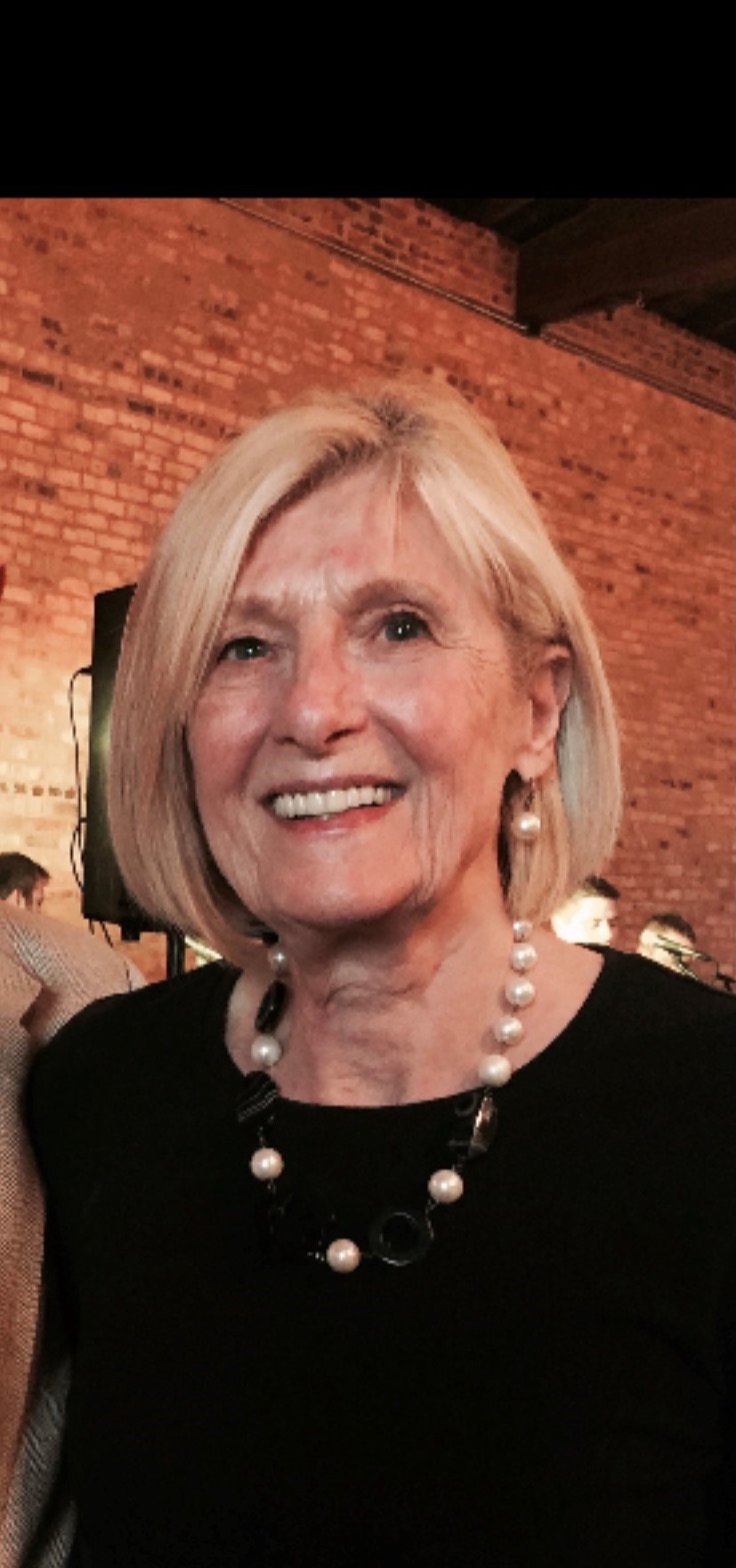 Obituary of Suzanne Rebecca White