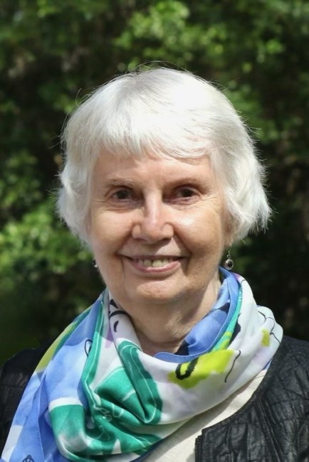 Obituary of Carolyn Henning Camp