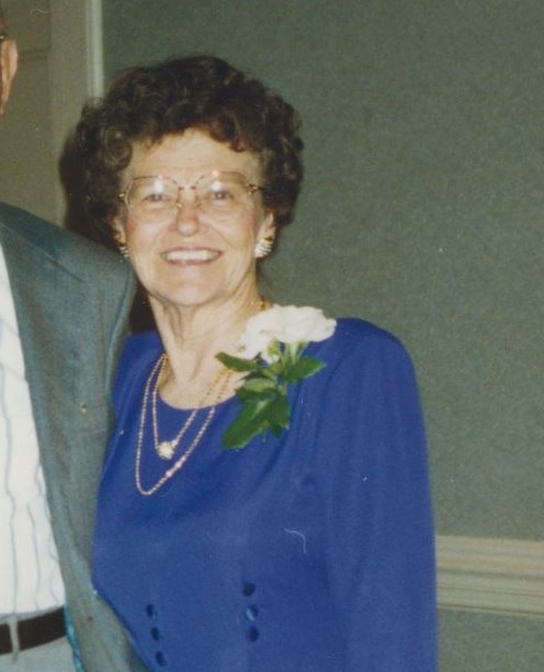 Obituary of Charlotte  "Sis" Bernice Goodrich Weber