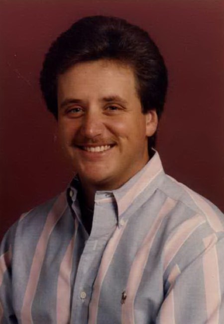 Avis de décès de Mr. Robert Dennis McHenry