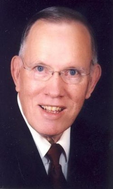 Obituary of Robert Elkins Smith
