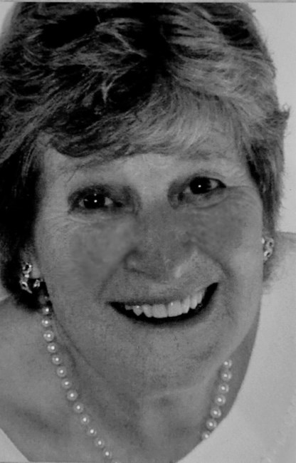 Obituary of Phyllis Helena Hood