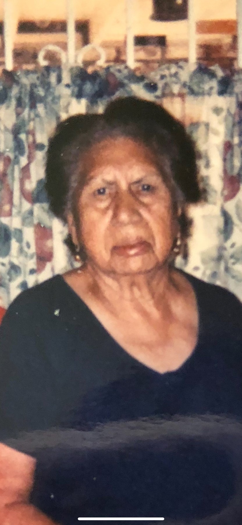 Obituary of Ramona De La Cruz