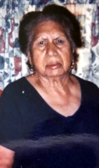 Obituary of Ramona De La Cruz