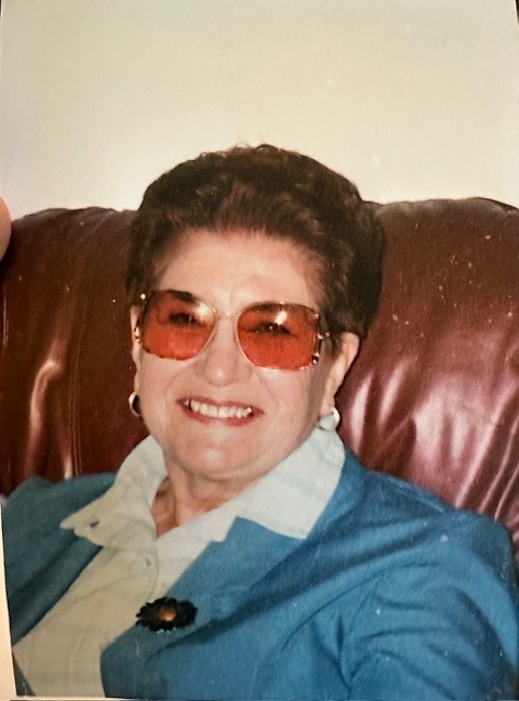 Avis de décès de Adella "Della" Sue Gallegos