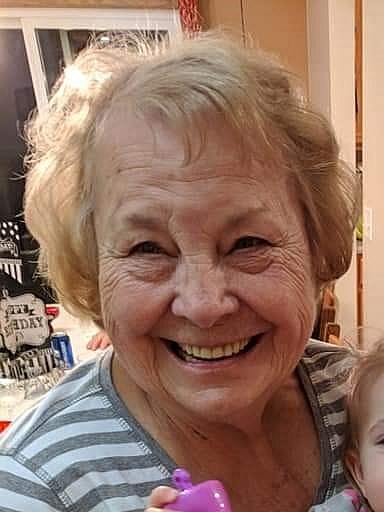 Avis de décès de Carolyn Joyce Alexander