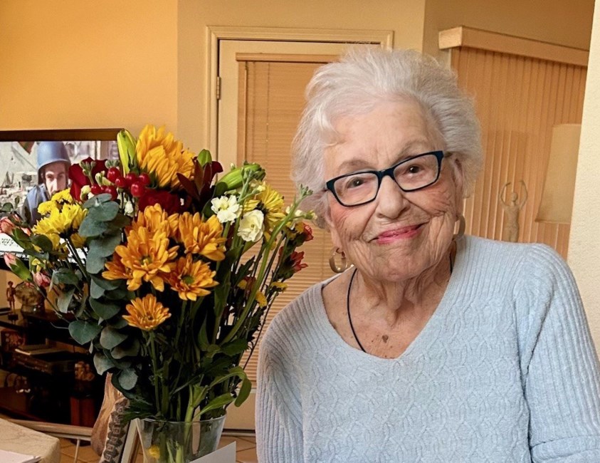 Obituary of Suzanne R Horowitz