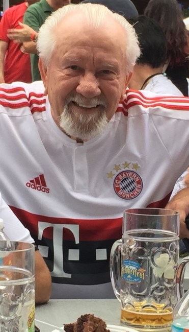 Obituary of Johann "John" Lach