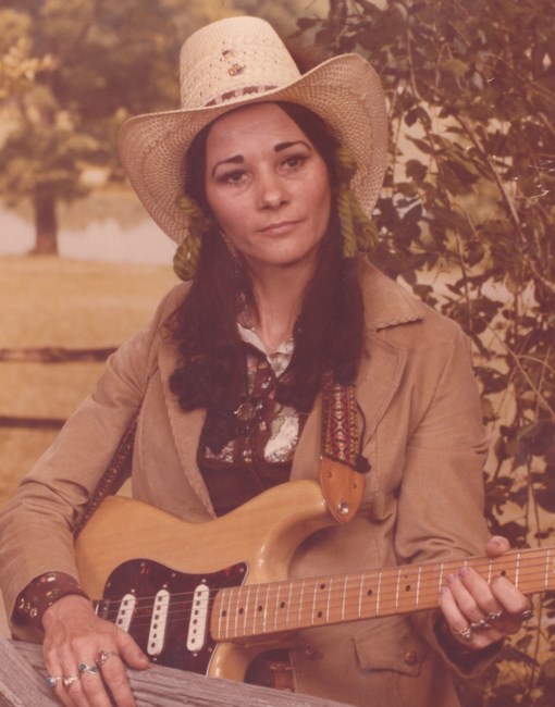 Avis de décès de Charlotte "Suzie" Bell Monroe